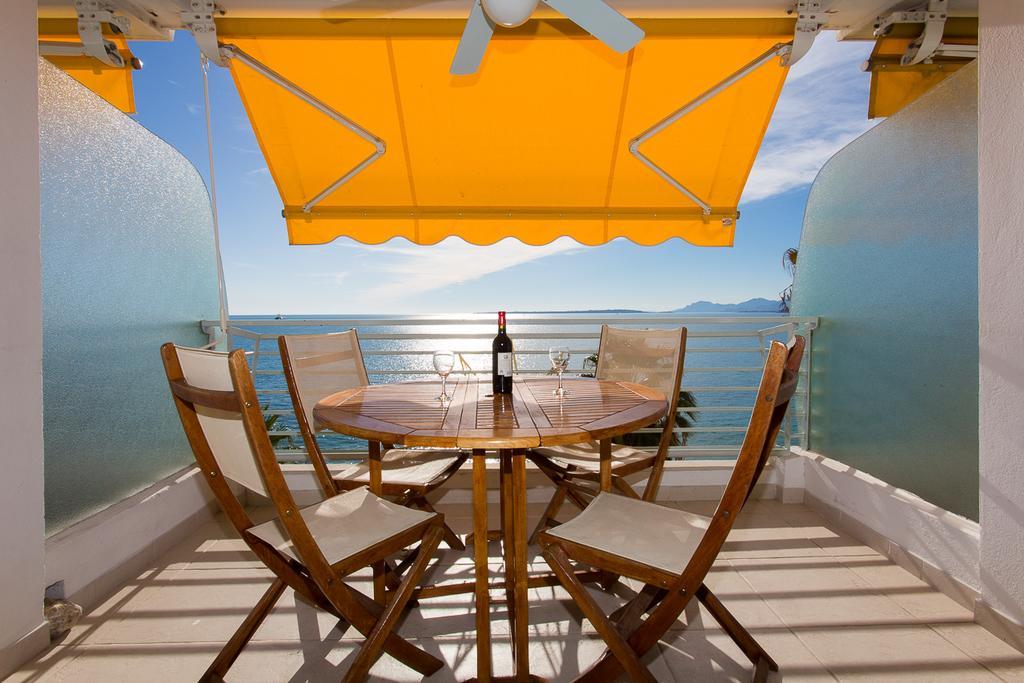 Residence Le Soleil Juan-les-Pins Exterior photo